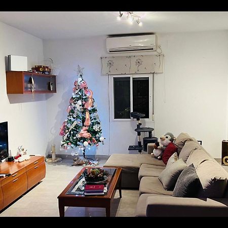 Habitacion Comoda セビリア エクステリア 写真